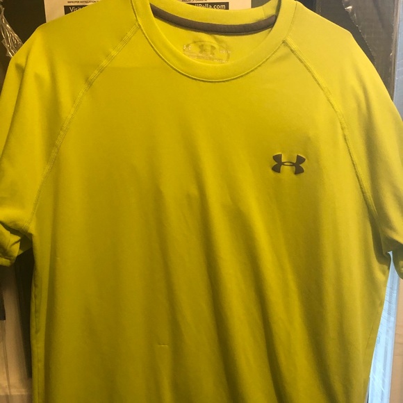 Men’s Neon green medium under armour shirt - Picture 1 of 2